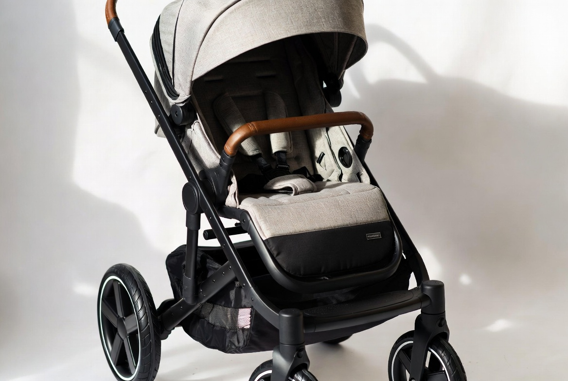 Baby Shower How to Wrap Loose Stroller
