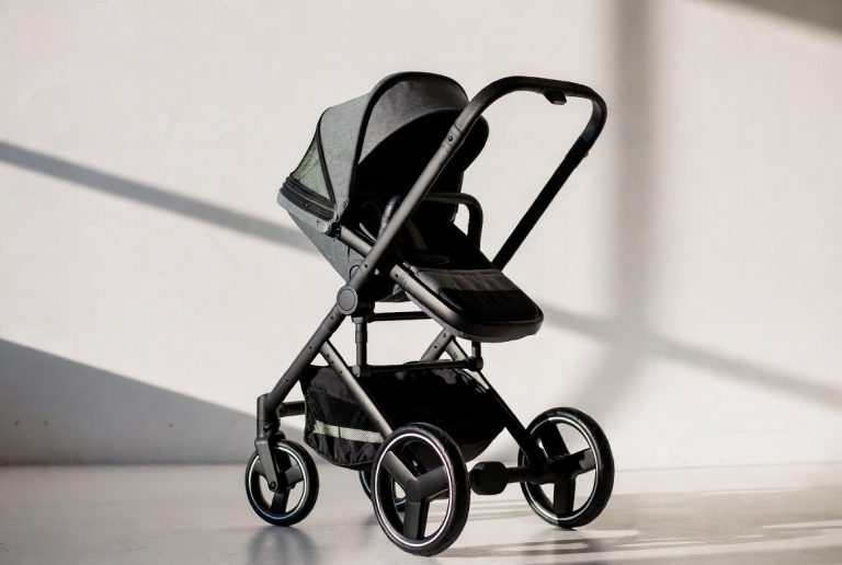 How Long Can a Baby Be in a Stroller Daily